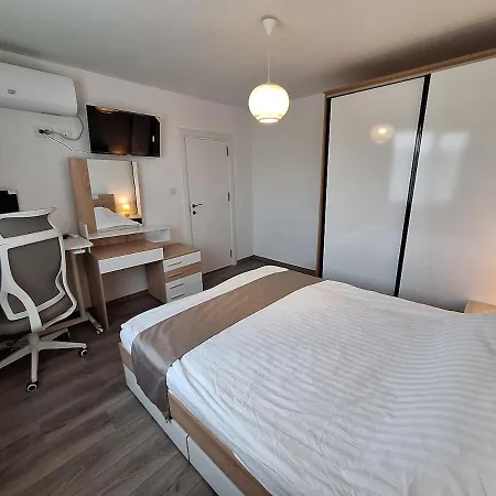 2-bedroom In For Relaxing Apartment *
